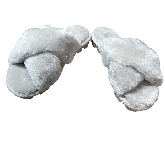 UGG Fuzzette Fluffy Cross Strap Sheepskin Slippers Goat Silver Grey NEW Size 5 - Picture 6 of 11